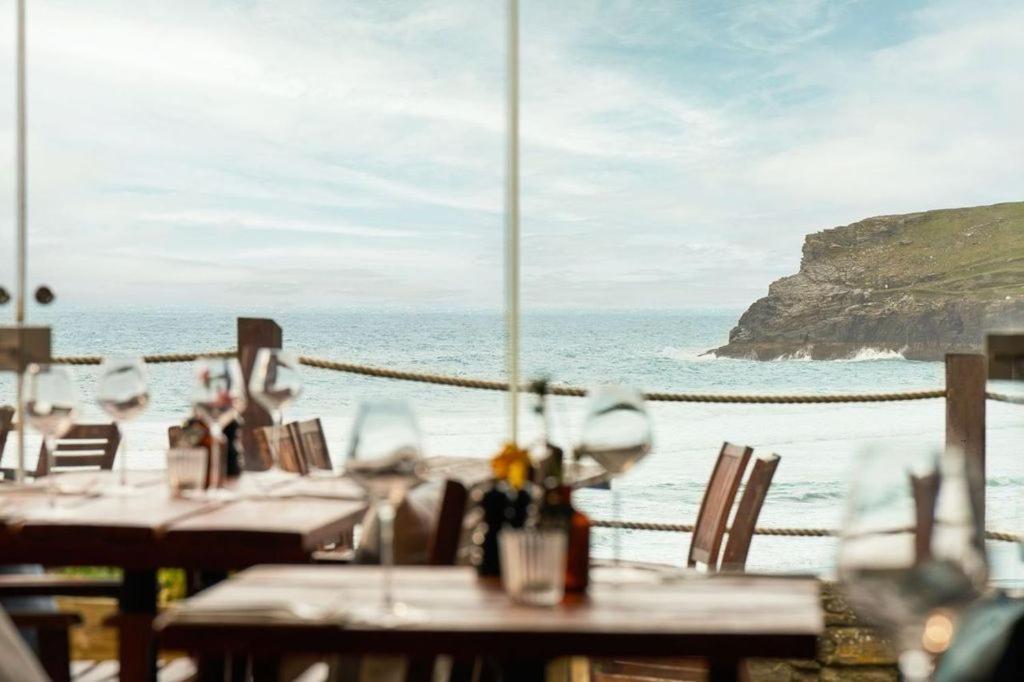 Port William Inn Tintagel Εξωτερικό φωτογραφία