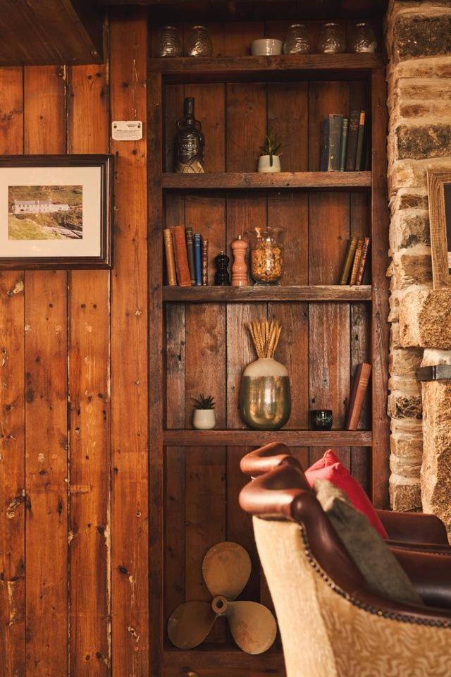 Port William Inn Tintagel Εξωτερικό φωτογραφία