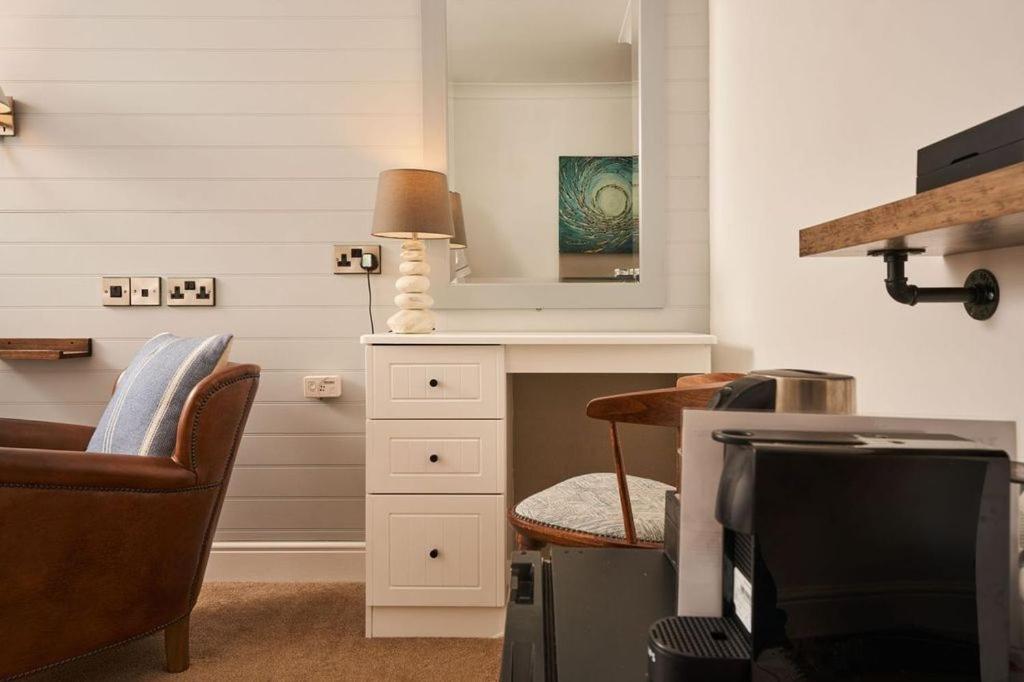 Port William Inn Tintagel Εξωτερικό φωτογραφία